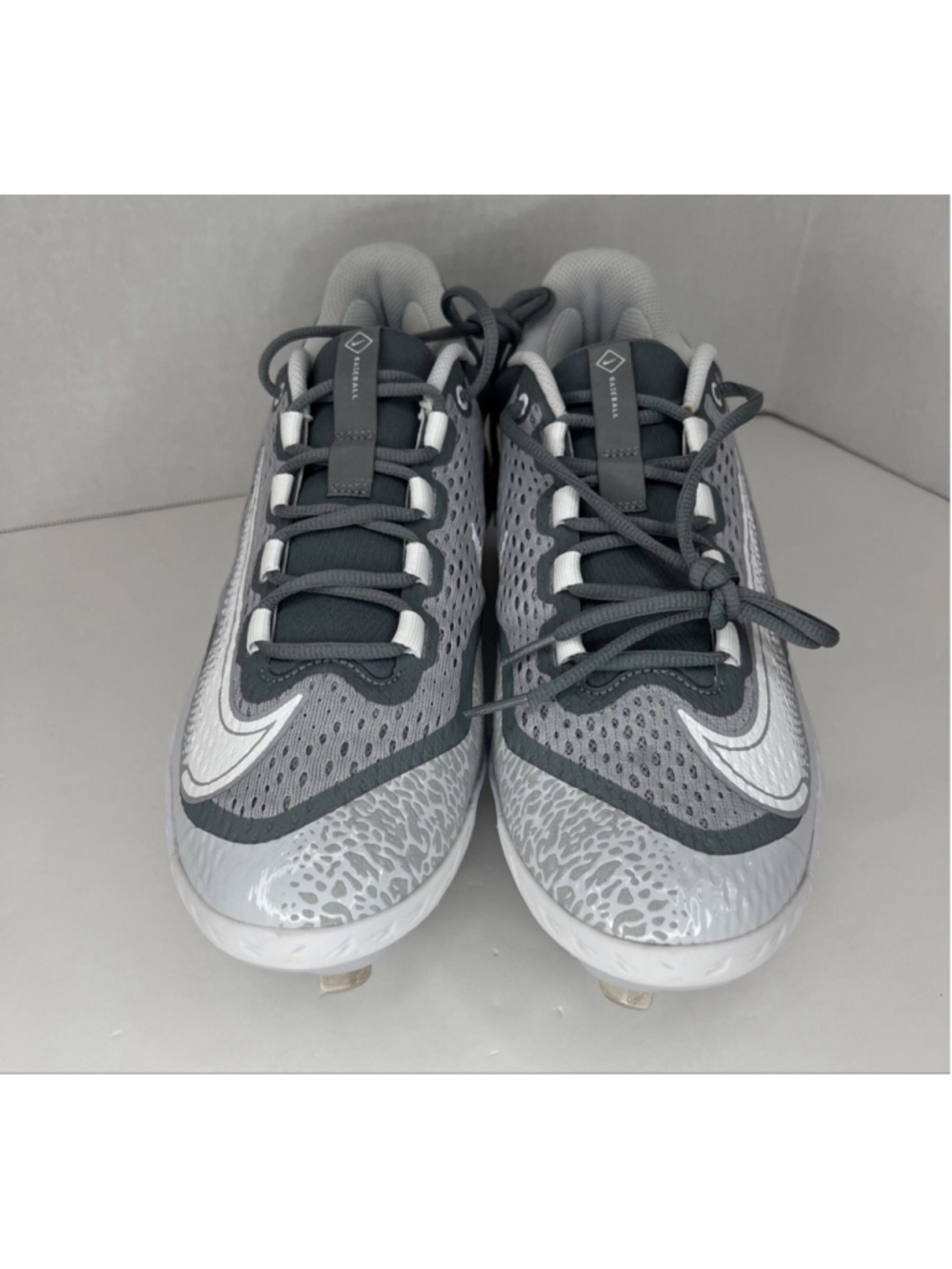 Nike Alpha Huarache Elite 4 Low Baseball Cleats Grey DJ6521-012 Men's Size 10 - Picture 4 of 5